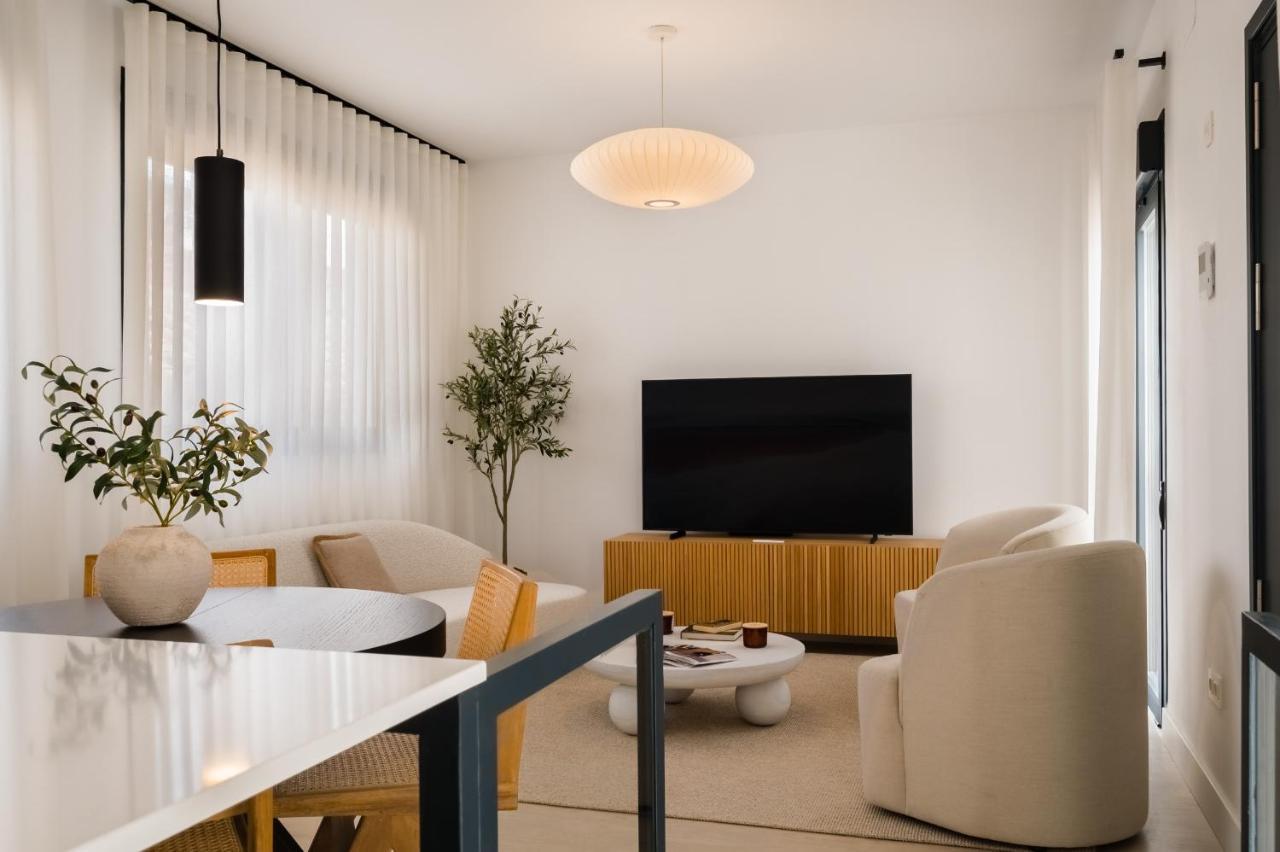 Stylish Designer Duplex-3Beds 2Baths-Puerta Carmona Centro Apartman Sevilla Kültér fotó
